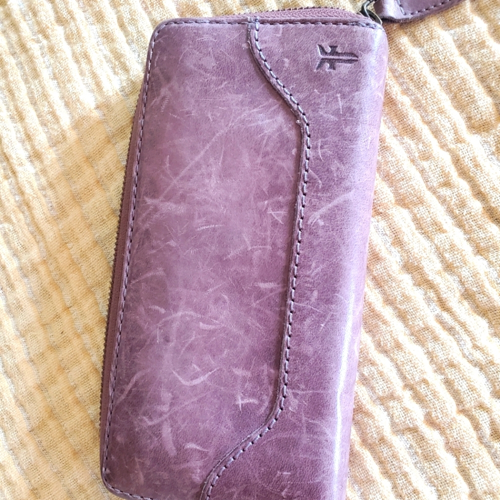 Frye Melissa wallet